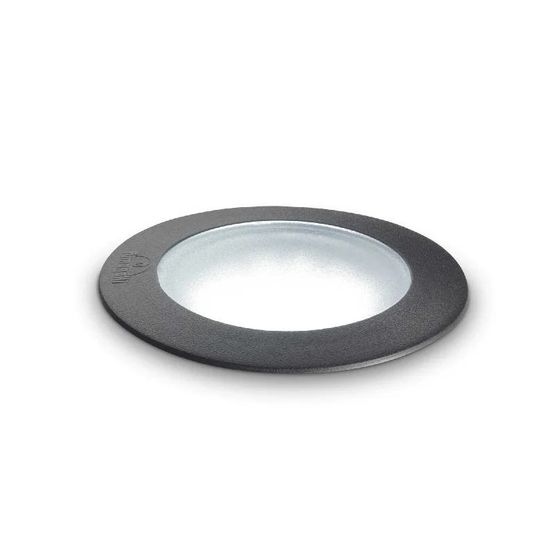 Track lighting for photography studiosGravity Ground Light Round/Square - Black Finish Track lighting for photography studiosGravity Ground Light Round/Square - Black Finish