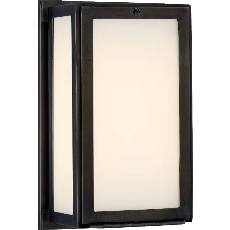 Track lighting for highlighting bookcasesMercer Short Box Light