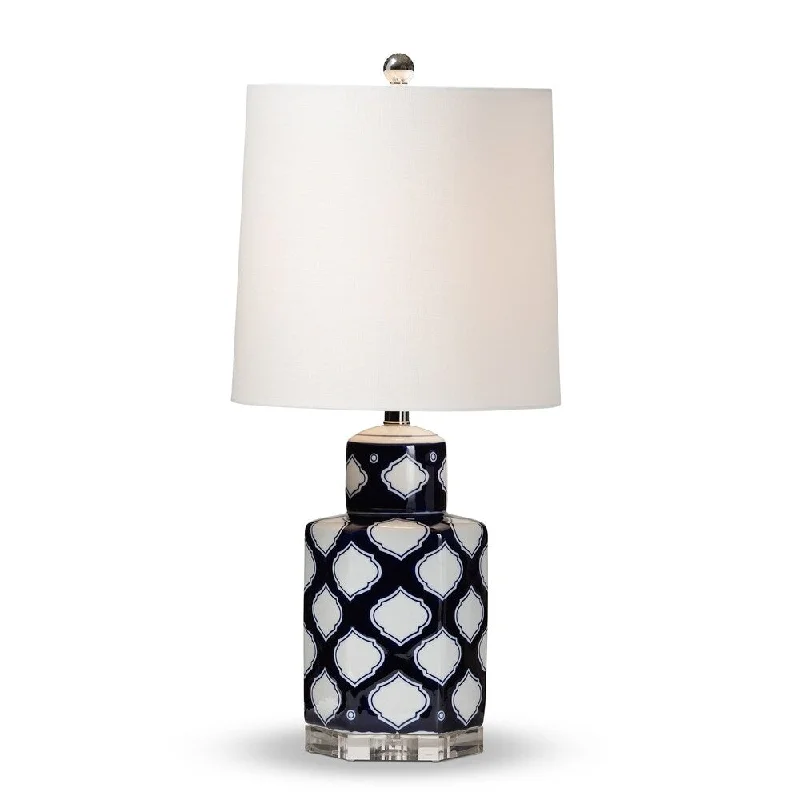 Off-White/Dark Blue And White Quatrefoil Patterned