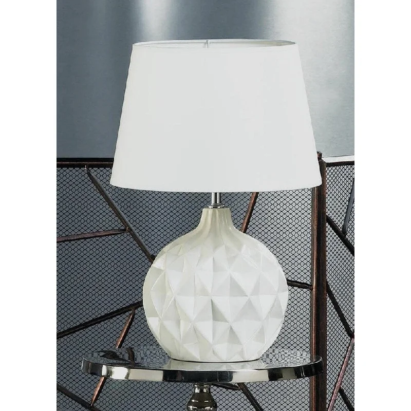 wooden table lamps with natural grain for a warm and organic feelwooden table lamps with natural grain for a warm and organic feelDiamond Shaped White Ceramic Table Lamp